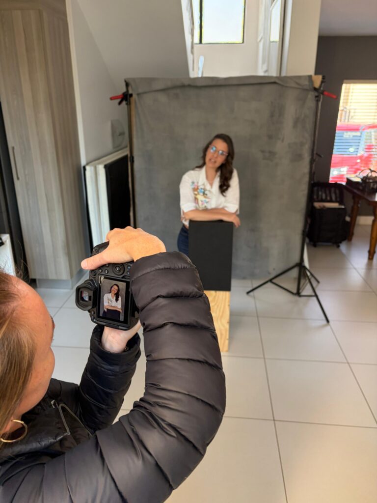 Behind the scenes of Jenna's 40 over 40 portrait session